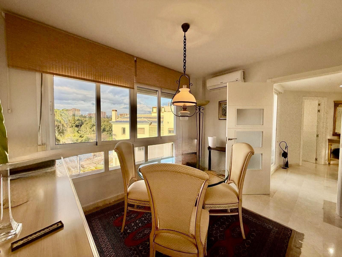 Appartement te koop in Benalmadena Costa | 2 slaapkamers H5324905