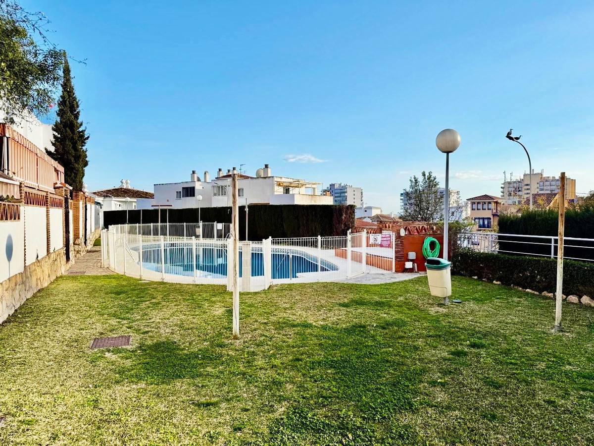 Appartement te koop in Benalmadena Costa | 2 slaapkamers H5324905