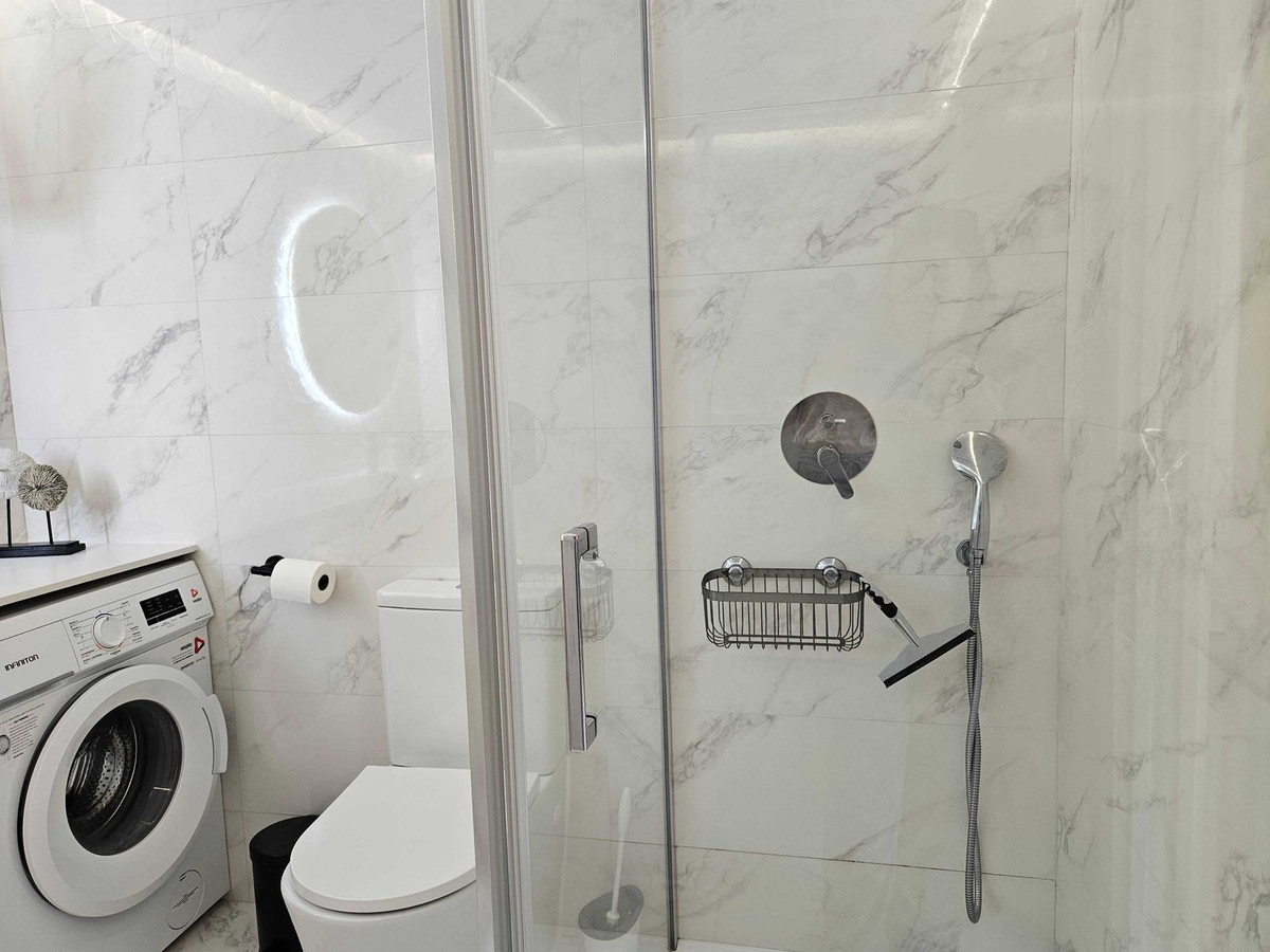 Appartement te koop in Benalmadena Costa | 1 slaapkamers H5324977