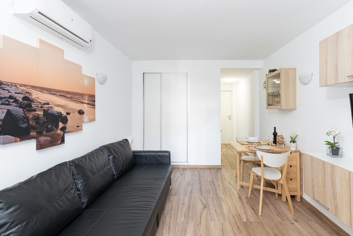 Appartement te koop in Benalmadena Costa | 1 slaapkamers H5330443