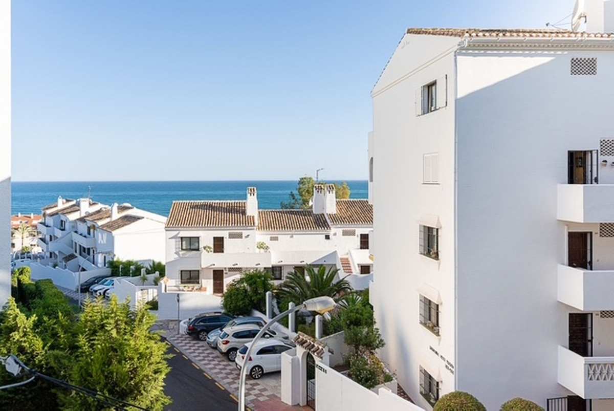 Appartement te koop in Benalmadena Costa | 1 slaapkamers H5330443