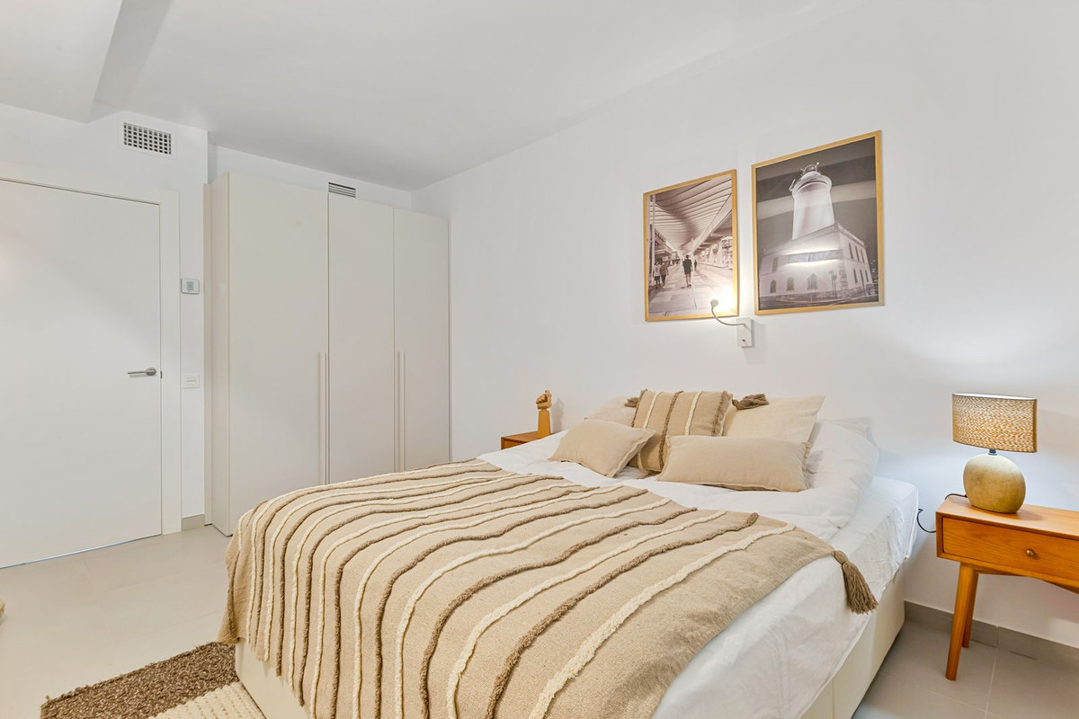 Appartement te koop in Benalmadena Costa | 3 slaapkamers H5330638