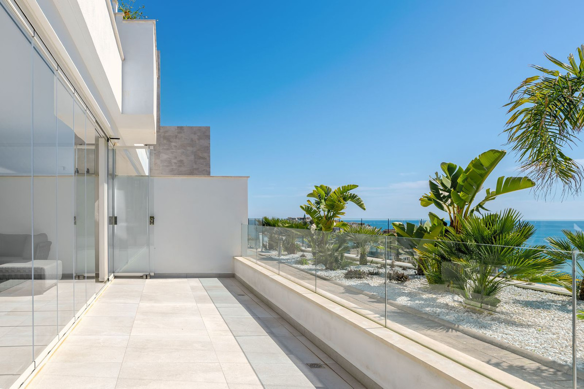 Appartement te koop in Benalmadena Costa | 2 slaapkamers H5330710