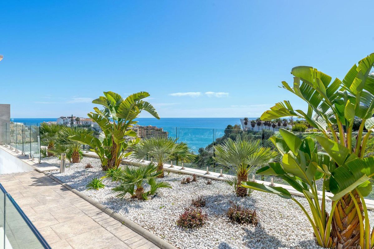 Appartement te koop in Benalmadena Costa | 2 slaapkamers H5330710