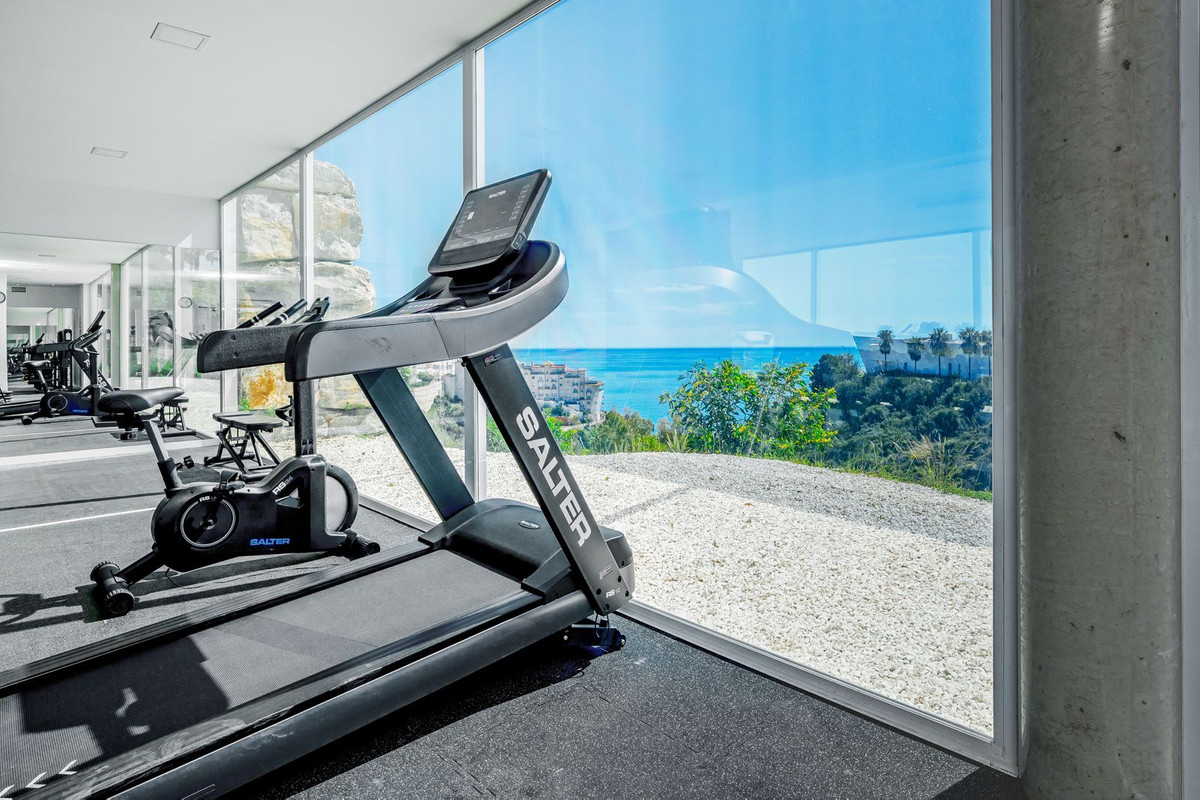 Appartement te koop in Benalmadena Costa | 2 slaapkamers H5330710