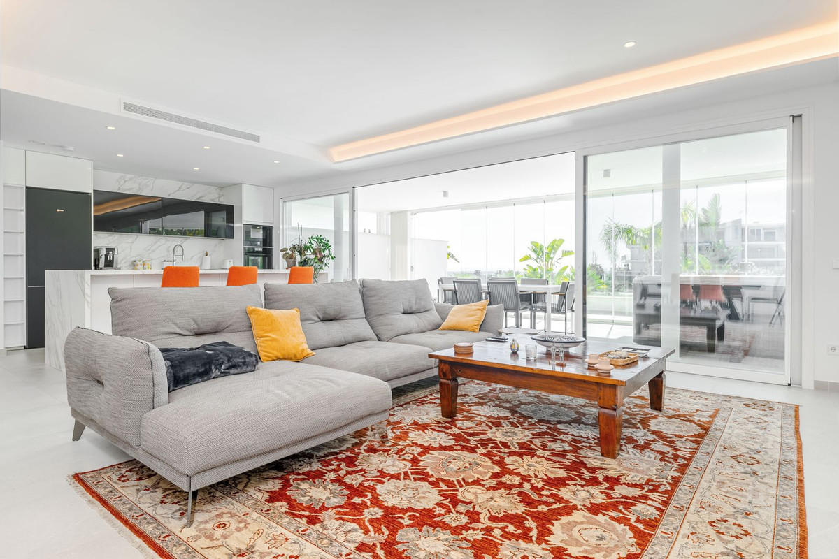 Appartement te koop in Benalmadena Costa | 2 slaapkamers H5330710