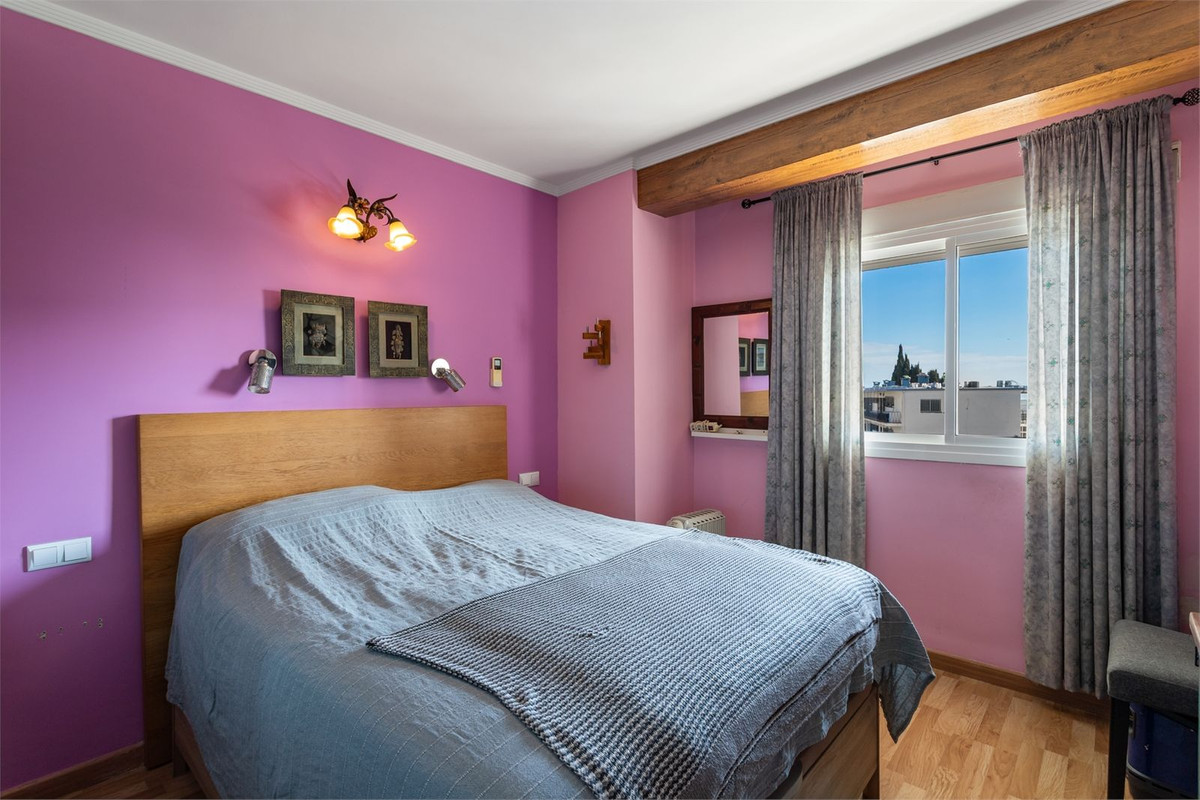 Appartement te koop in Benalmadena Costa | 2 slaapkamers H5337787