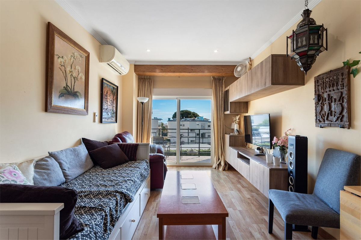 Appartement te koop in Benalmadena Costa | 2 slaapkamers H5337787