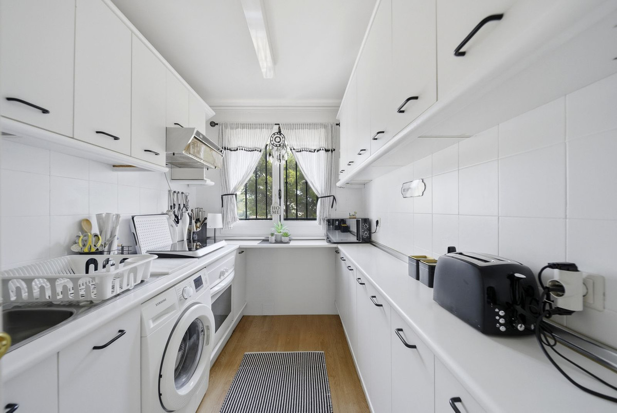 Appartement te koop in Benalmadena Costa | 1 slaapkamers H5338048