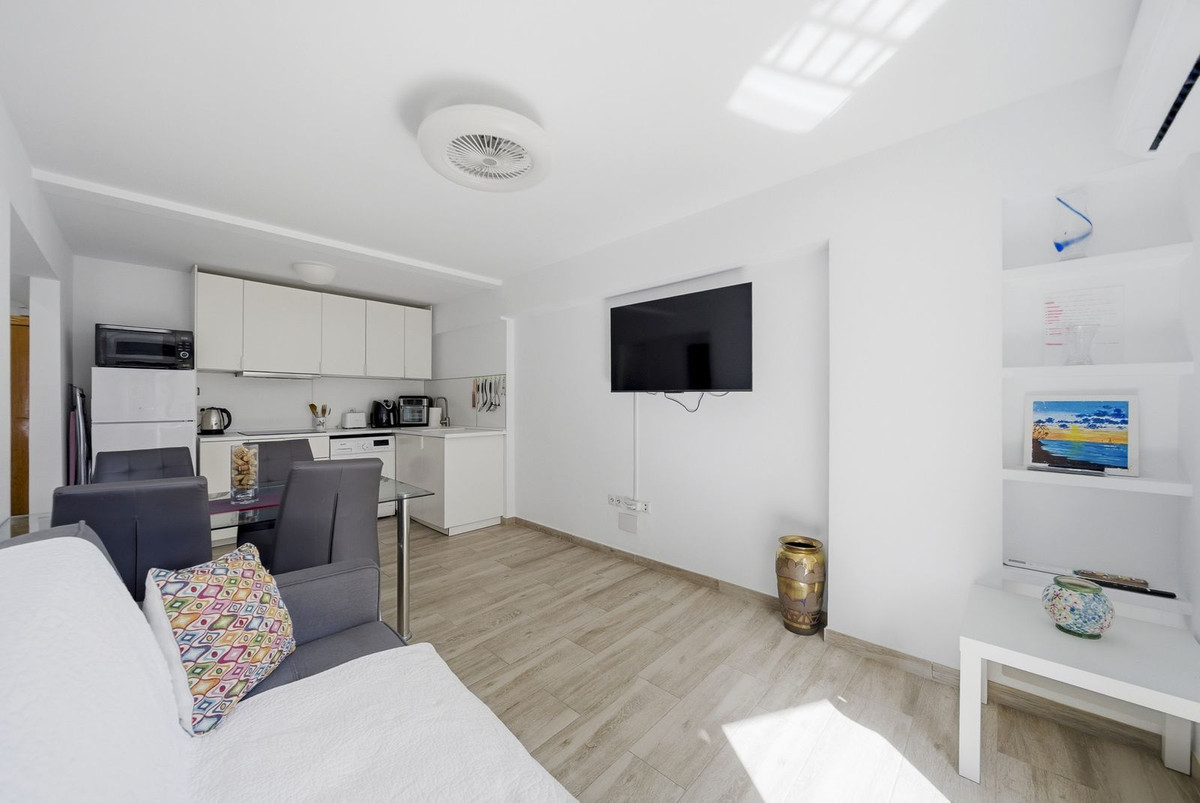 Appartement te koop in Benalmadena Costa | 1 slaapkamers H5346457