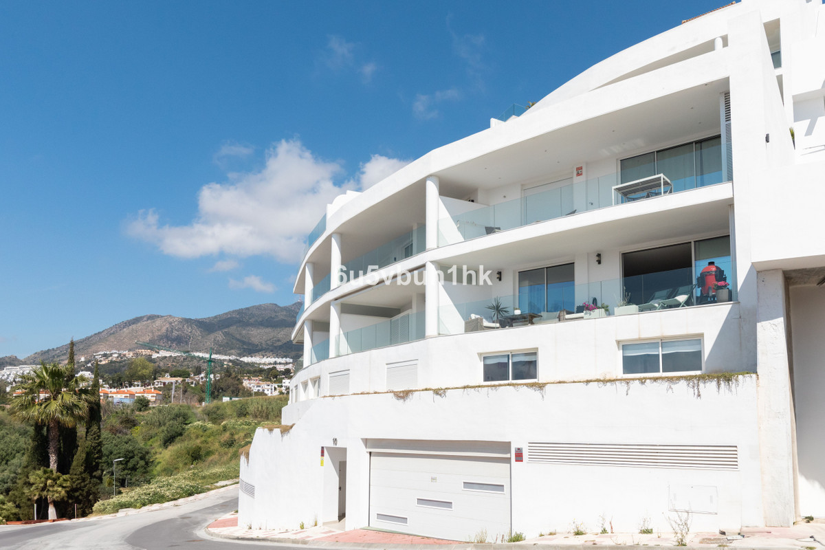 Appartement te koop in Benalmadena Costa | 3 slaapkamers H5346940