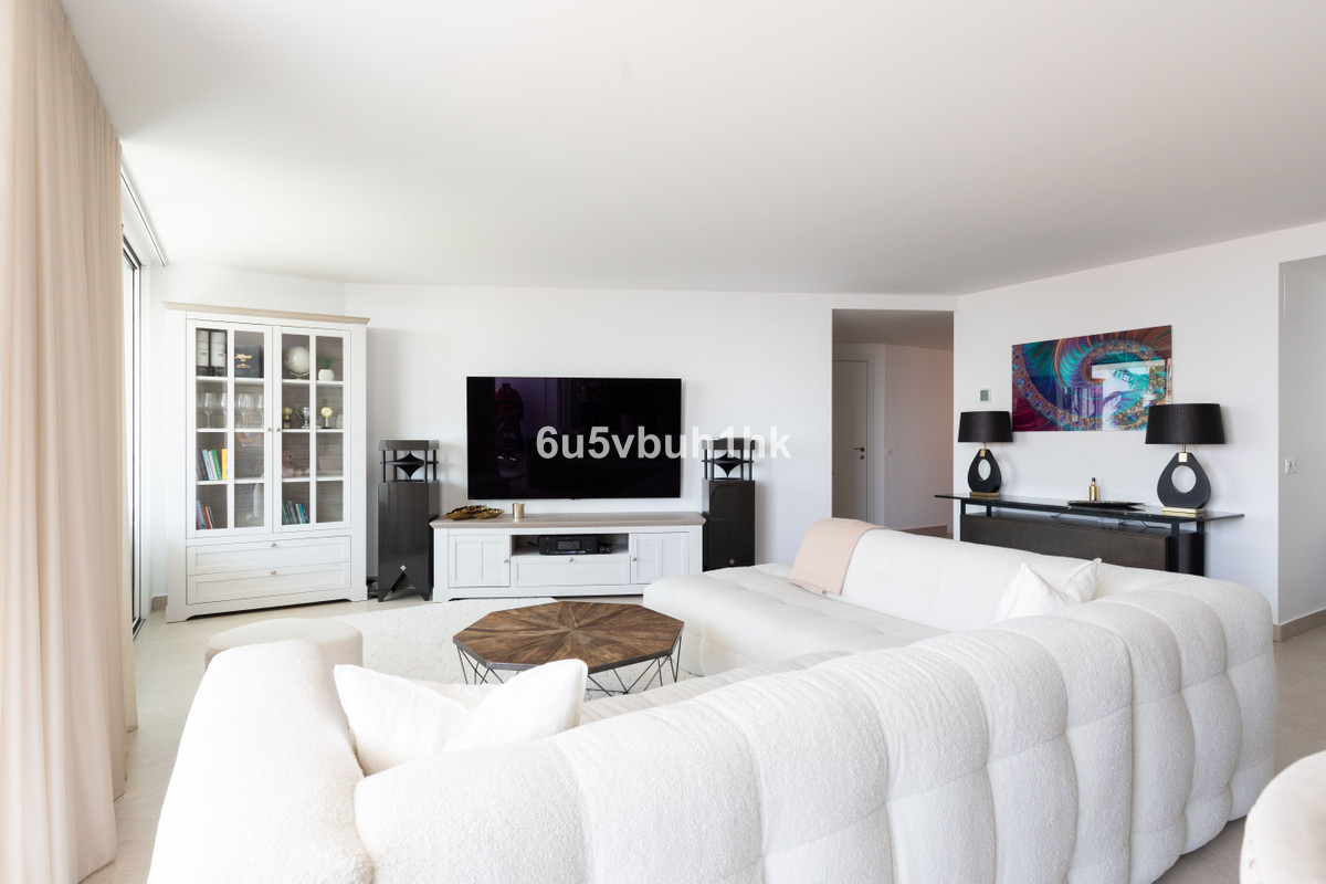 Appartement te koop in Benalmadena Costa | 3 slaapkamers H5346940