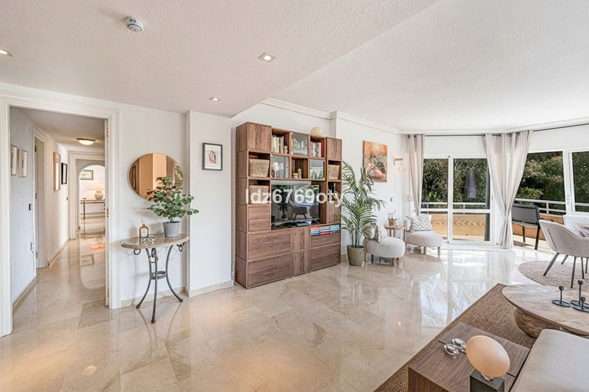 Appartement te koop in Benalmadena Costa | 3 slaapkamers H5348104