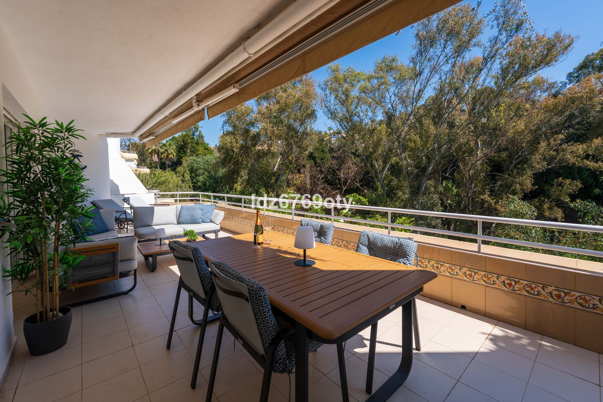 Appartement te koop in Benalmadena Costa | 3 slaapkamers H5348104