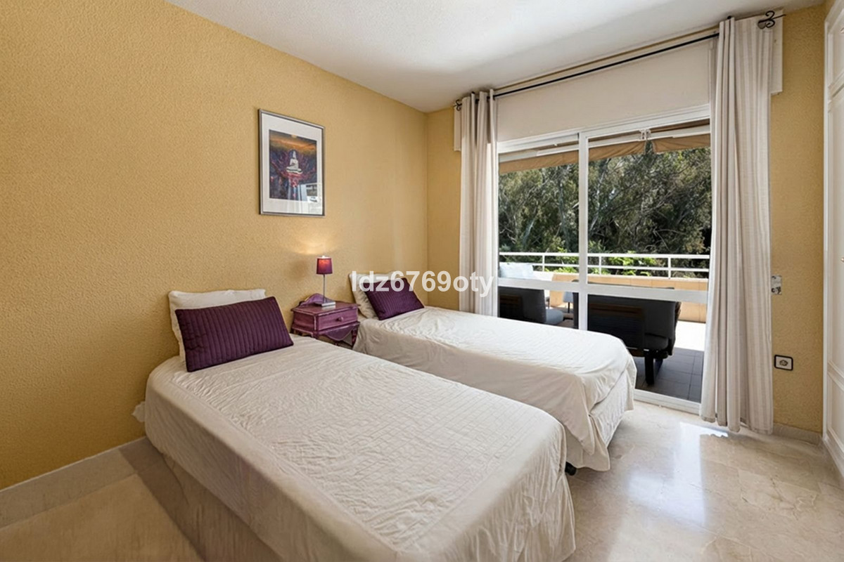 Appartement te koop in Benalmadena Costa | 3 slaapkamers H5348104