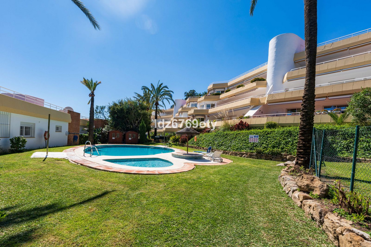 Appartement te koop in Benalmadena Costa | 3 slaapkamers H5348104