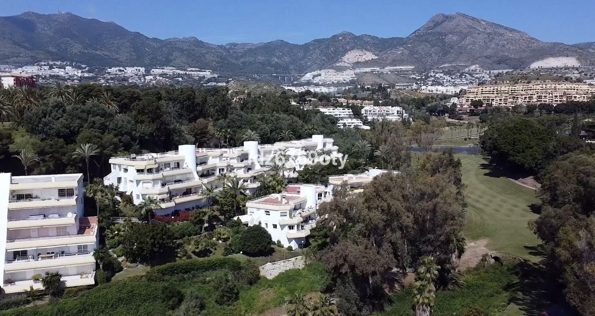 Appartement te koop in Benalmadena Costa | 3 slaapkamers H5348104