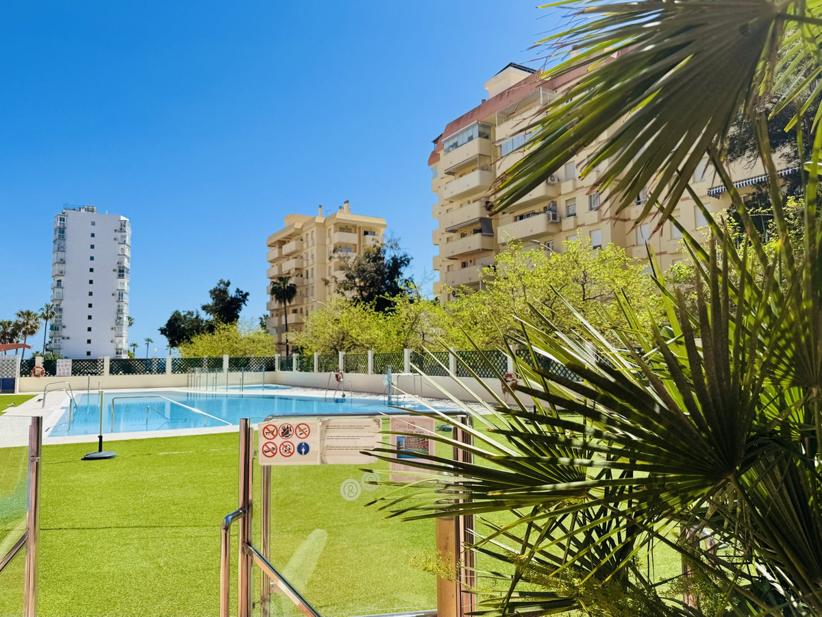 Appartement te koop in Benalmadena Costa | 1 slaapkamers H5348155