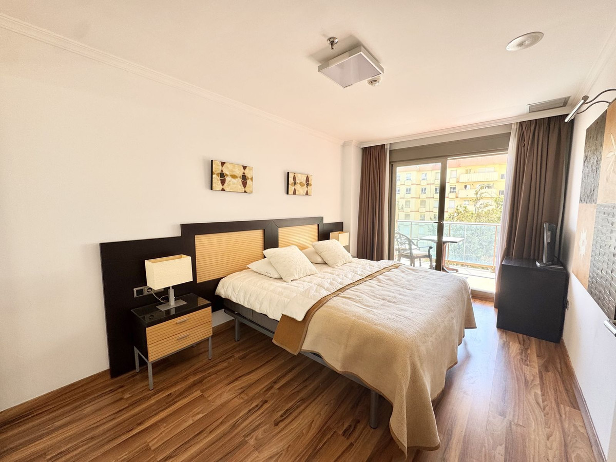 Appartement te koop in Benalmadena Costa | 1 slaapkamers H5348155