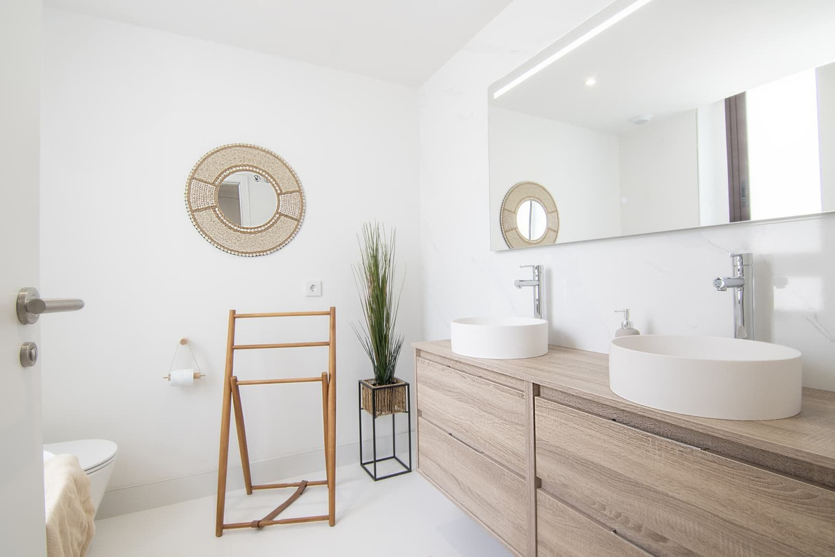 Appartement te koop in Benalmadena Costa | 4 slaapkamers H5348752