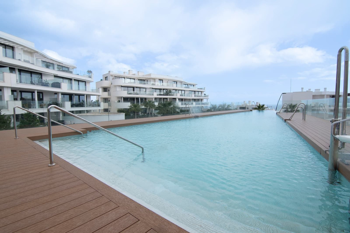 Appartement te koop in Benalmadena Costa | 4 slaapkamers H5348752