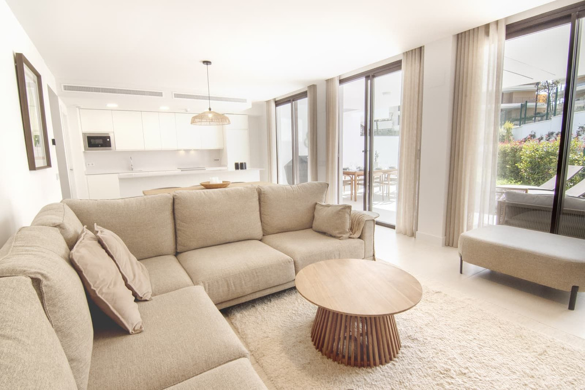 Appartement te koop in Benalmadena Costa | 4 slaapkamers H5348752