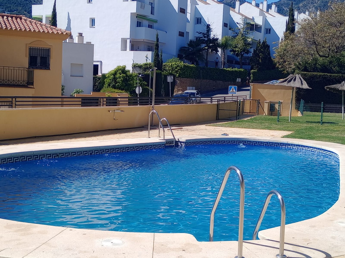Appartement te koop in Benalmadena Costa | 2 slaapkamers H5353513