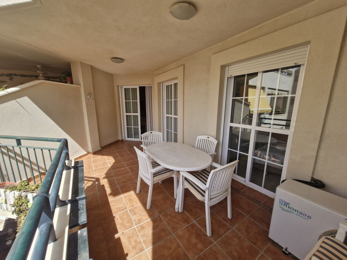 Appartement te koop in Benalmadena Costa | 2 slaapkamers H5353513