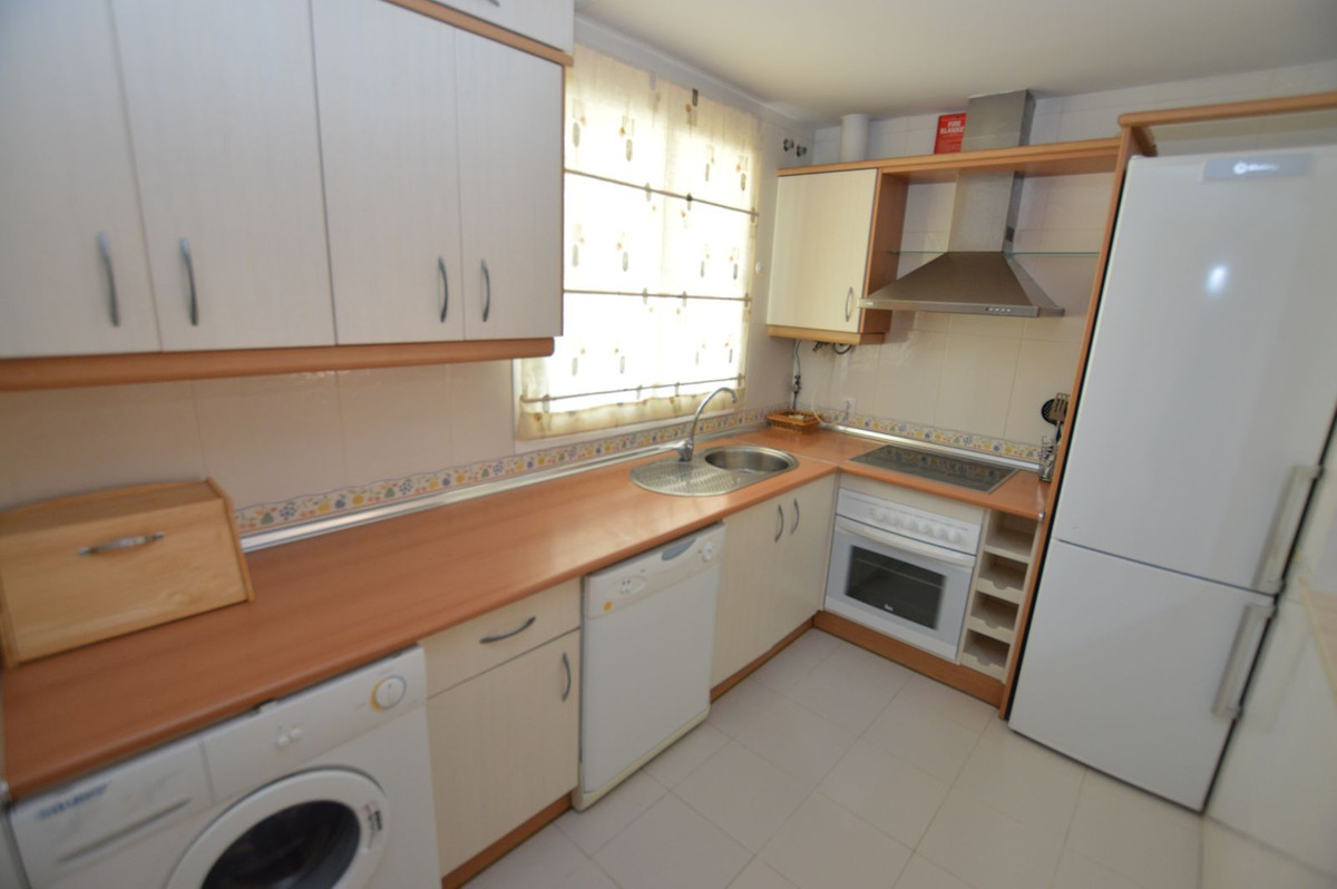Appartement te koop in Benalmadena Costa | 2 slaapkamers H5353513