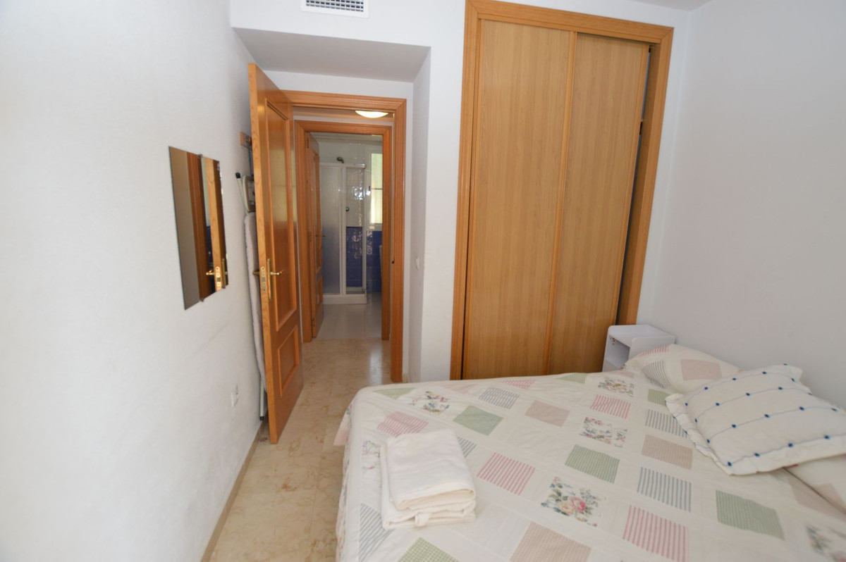 Appartement te koop in Benalmadena Costa | 2 slaapkamers H5353513