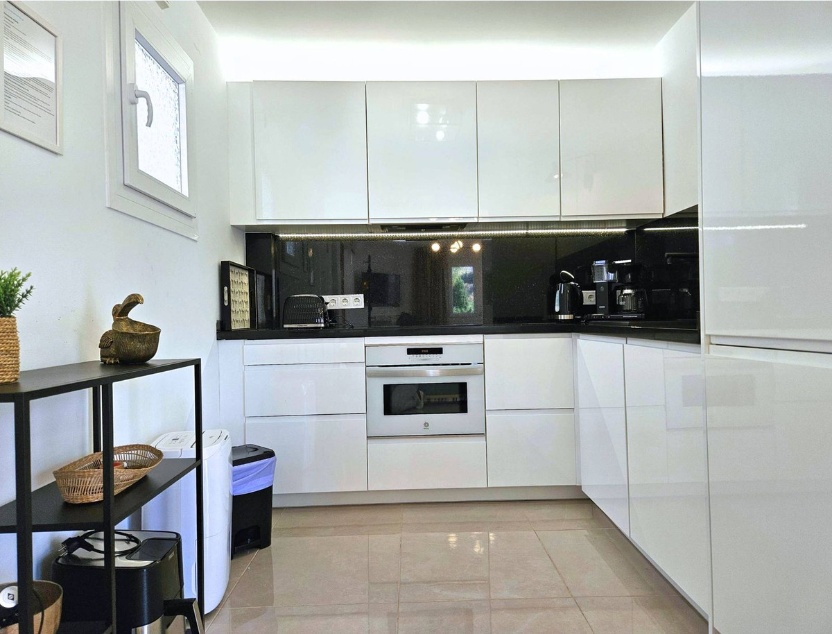 Appartement te koop in Benalmadena Costa | 1 slaapkamers H5354395