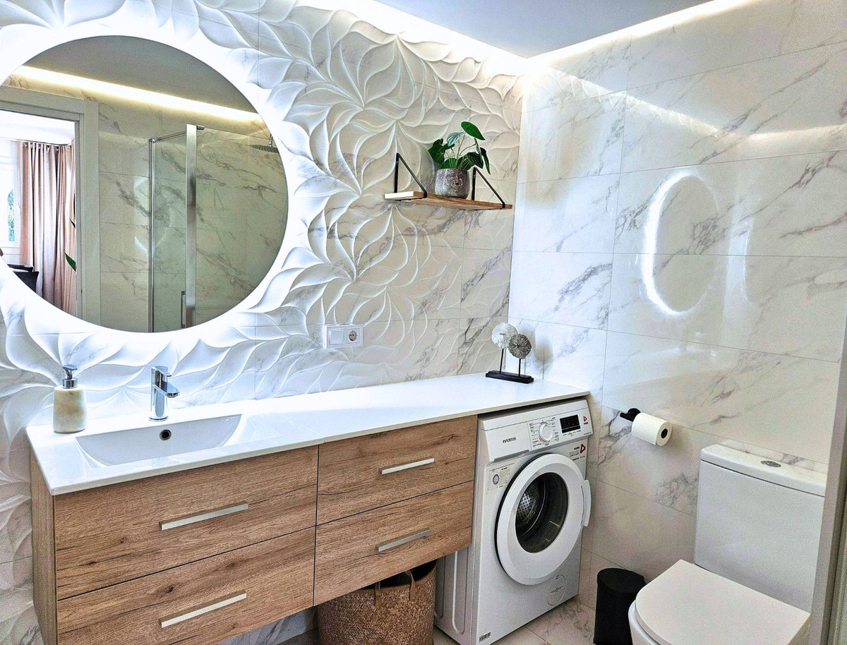 Appartement te koop in Benalmadena Costa | 1 slaapkamers H5354395