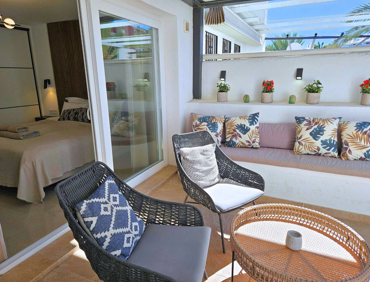 Appartement te koop in Benalmadena Costa | 1 slaapkamers H5354395