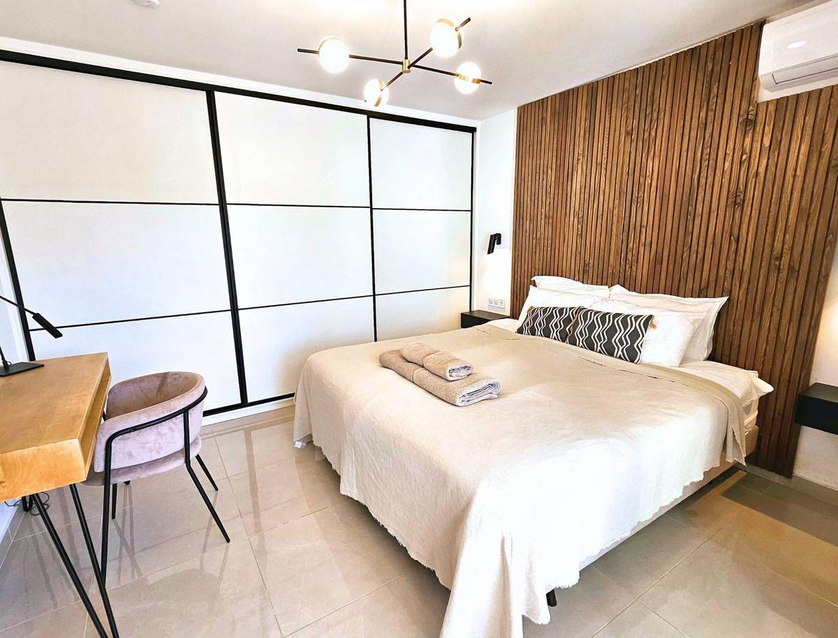 Appartement te koop in Benalmadena Costa | 1 slaapkamers H5354395