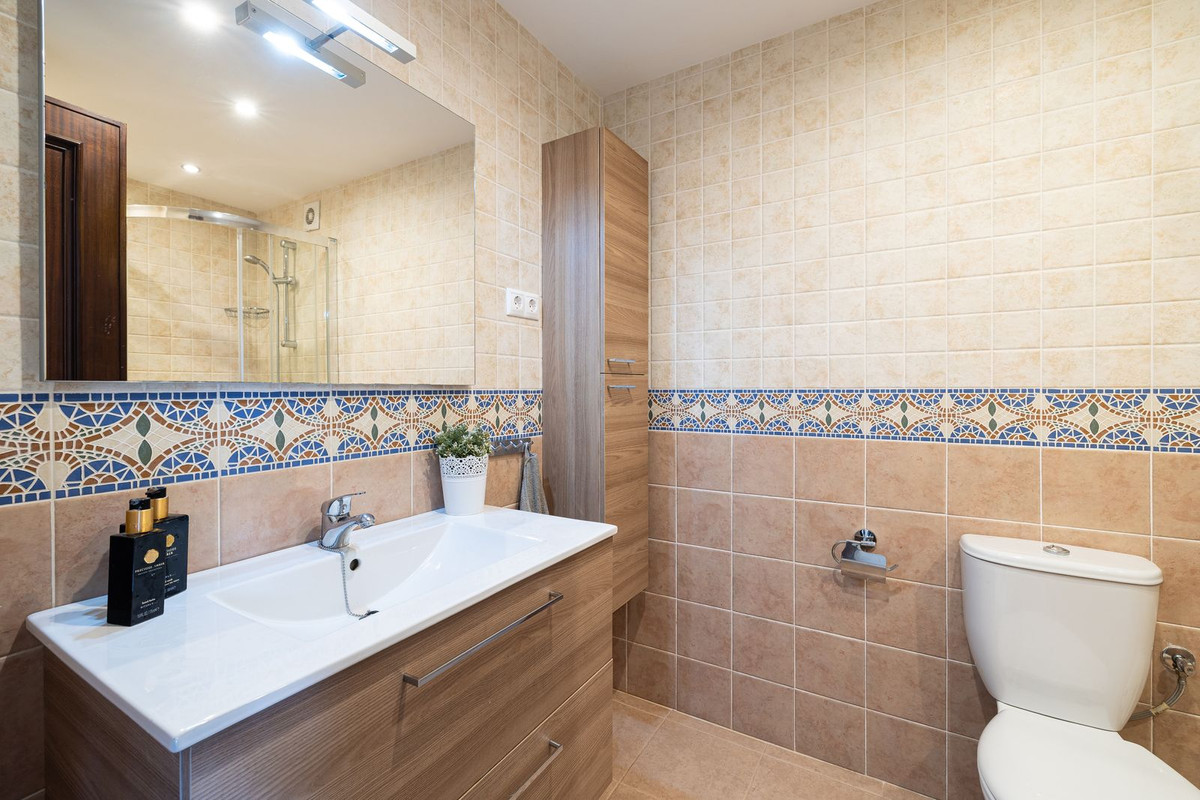 Appartement te koop in Benalmadena Costa | 3 slaapkamers H5354443