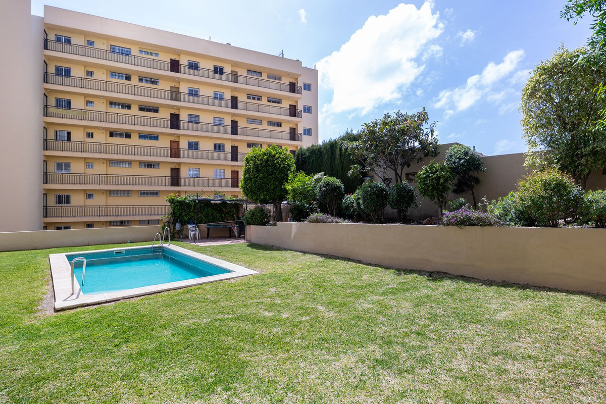 Appartement te koop in Benalmadena Costa | 3 slaapkamers H5354443