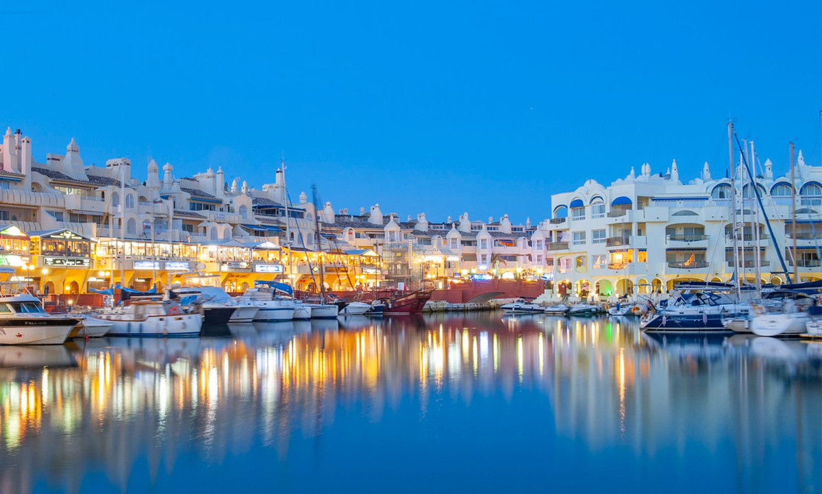 Appartement te koop in Benalmadena Costa | 0 slaapkamers H5356669