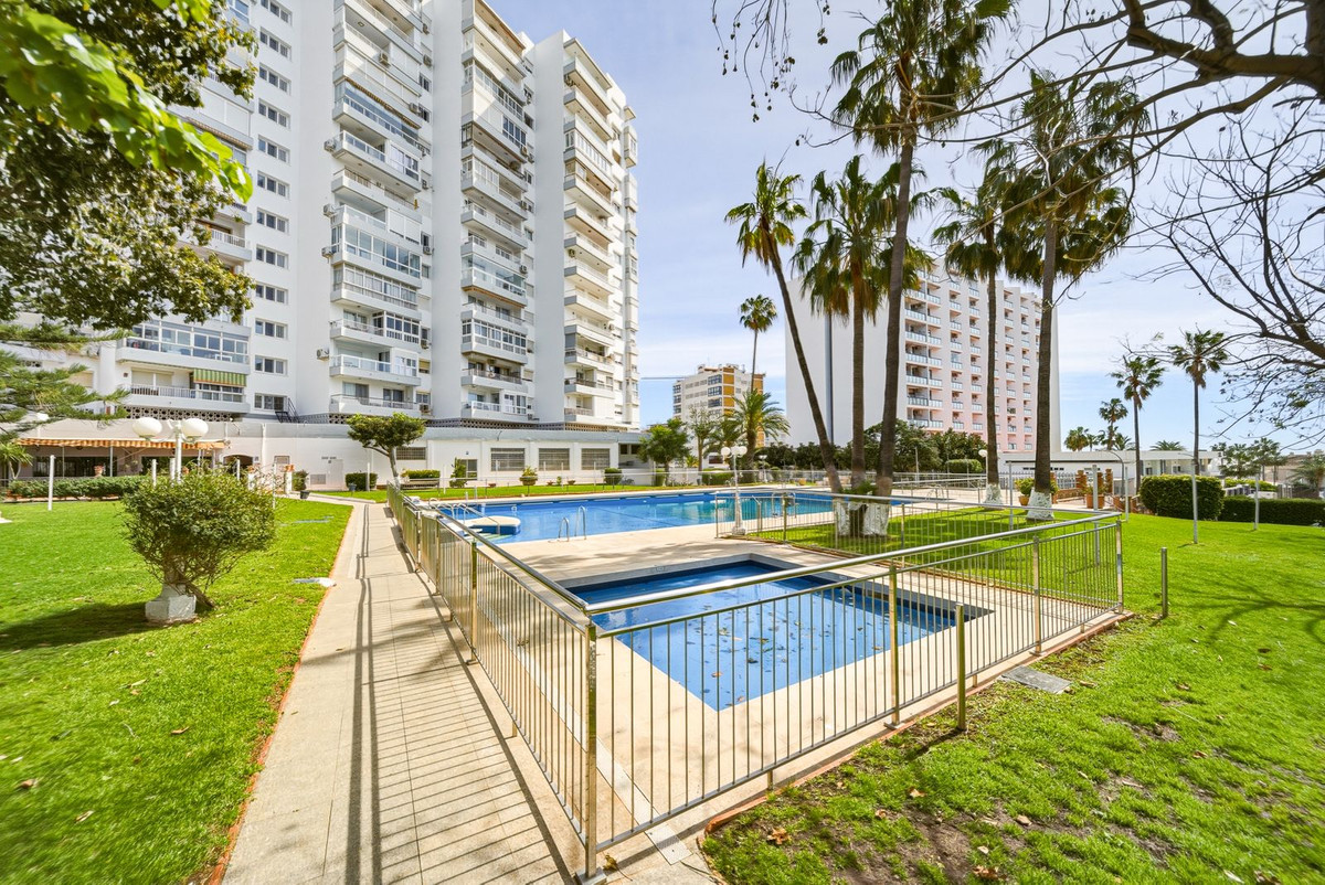 Appartement te koop in Benalmadena Costa | 3 slaapkamers H5357170