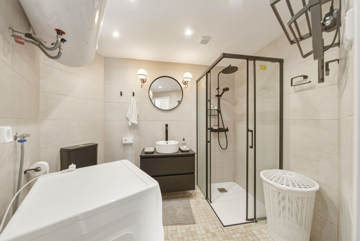 Appartement te koop in Benalmadena Costa | 3 slaapkamers H5357170