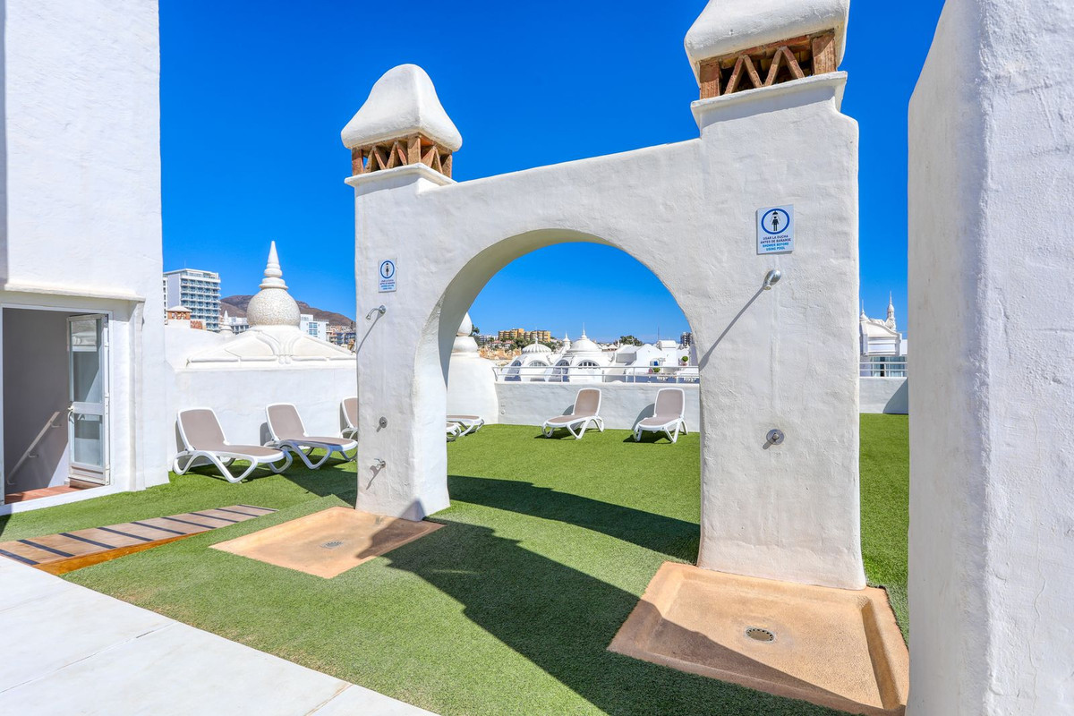 Appartement te koop in Benalmadena Costa | 2 slaapkamers H5359276