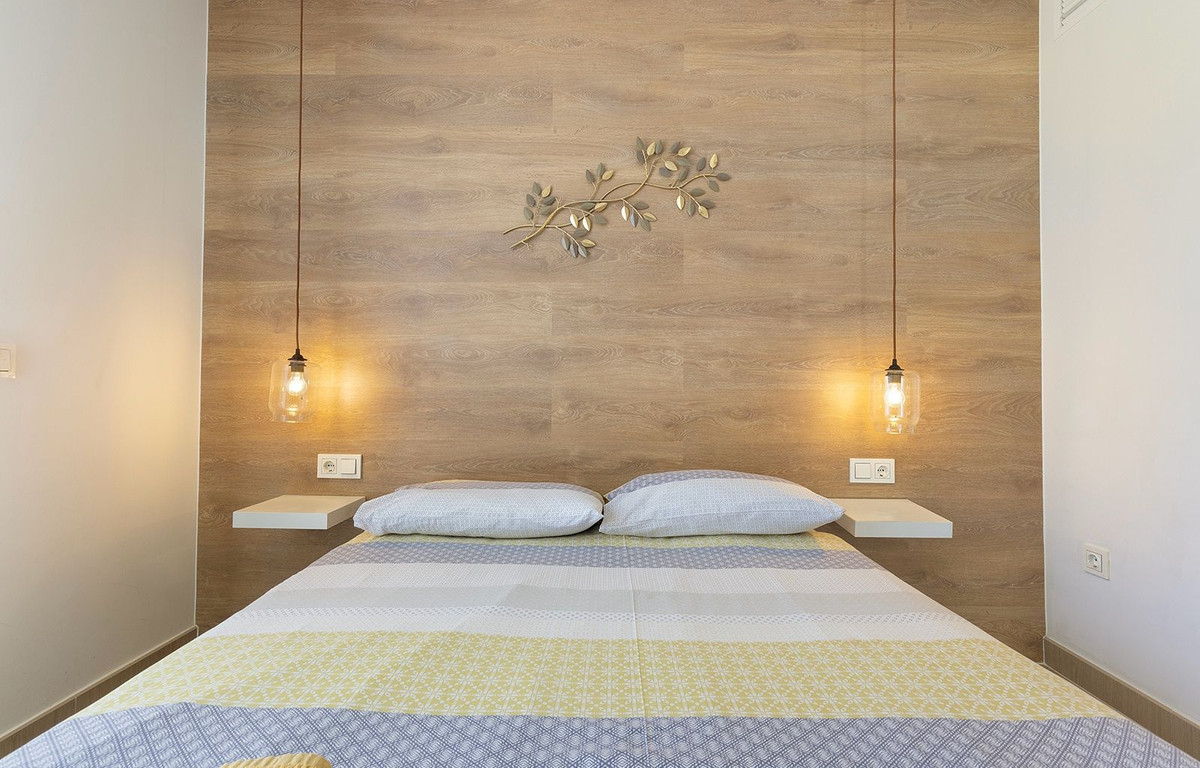 Appartement te koop in Benalmadena Costa | 2 slaapkamers H5360716