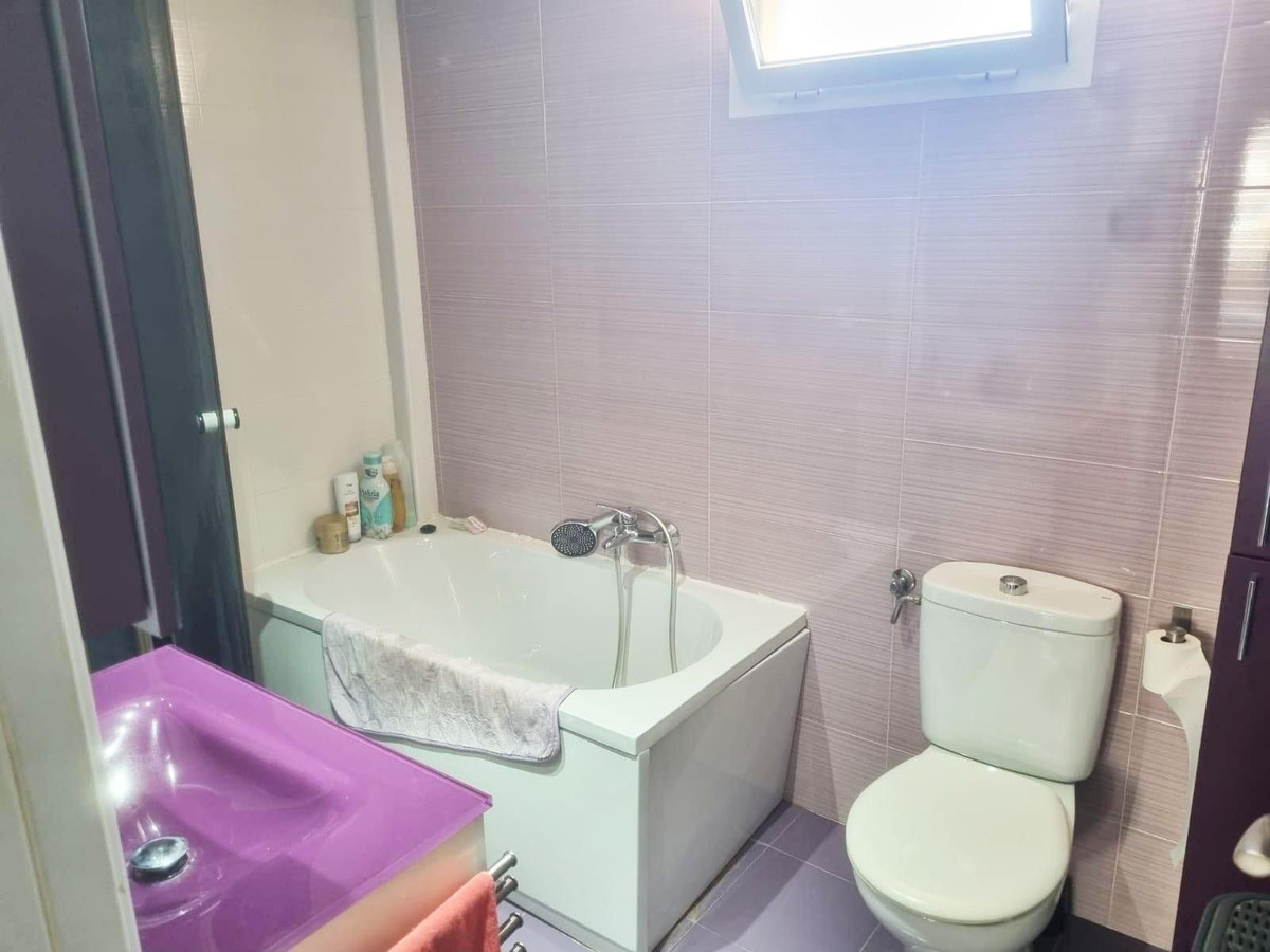 Appartement te koop in Benalmadena Costa | 2 slaapkamers H5363878