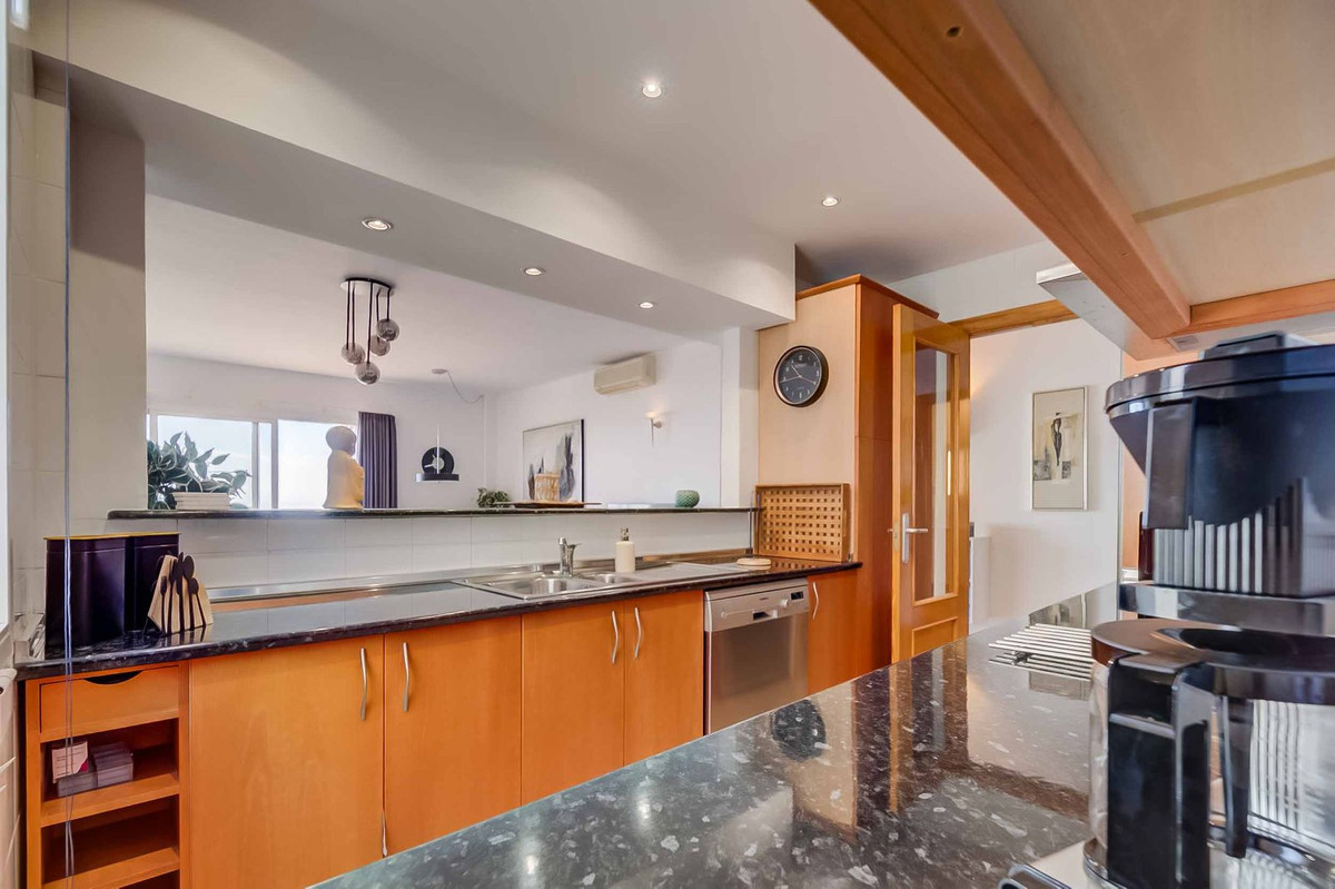 Appartement te koop in Benalmadena Costa | 2 slaapkamers H5363956