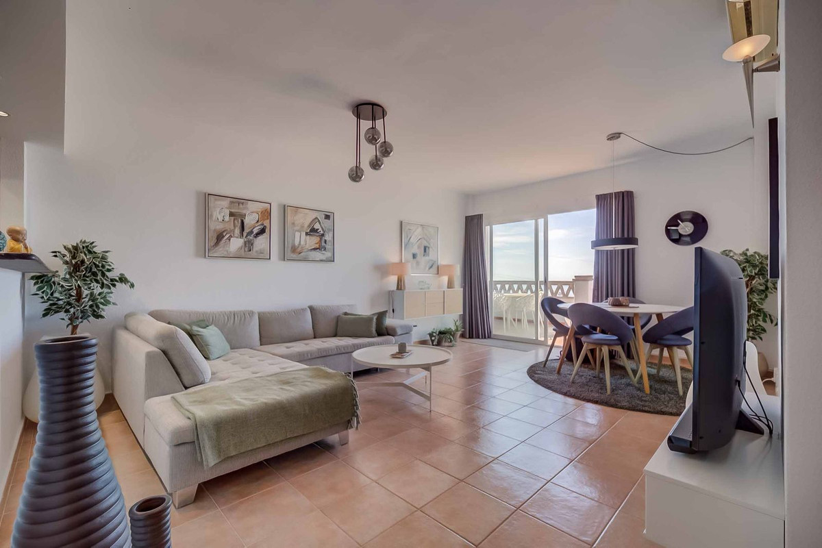 Appartement te koop in Benalmadena Costa | 2 slaapkamers H5363956