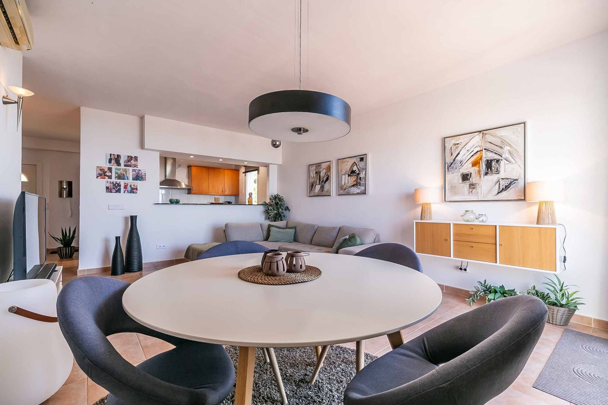 Appartement te koop in Benalmadena Costa | 2 slaapkamers H5363956