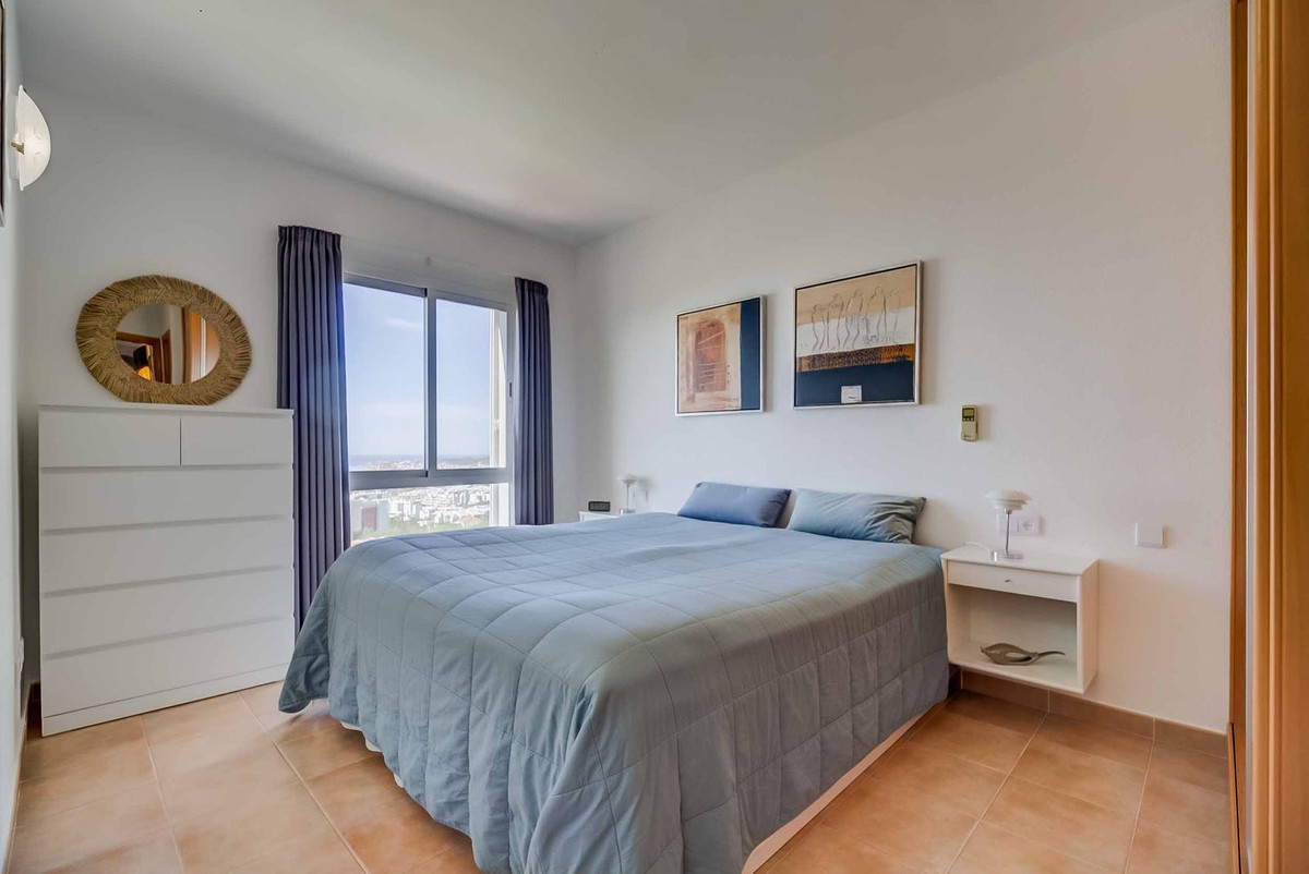 Appartement te koop in Benalmadena Costa | 2 slaapkamers H5363956