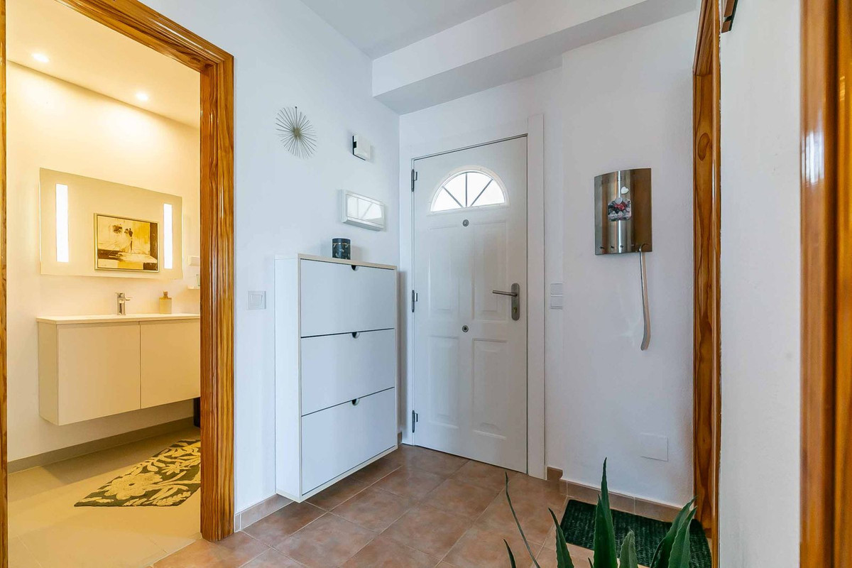 Appartement te koop in Benalmadena Costa | 2 slaapkamers H5363956