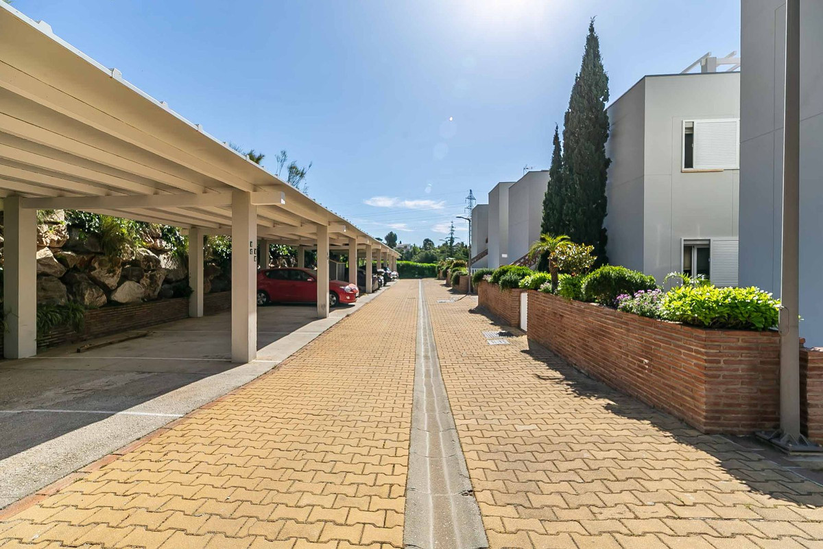 Appartement te koop in Benalmadena Costa | 2 slaapkamers H5363956