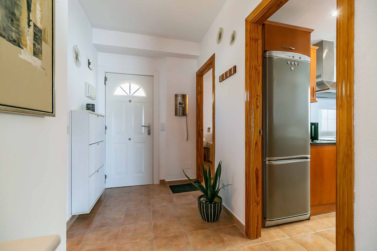 Appartement te koop in Benalmadena Costa | 2 slaapkamers H5363956