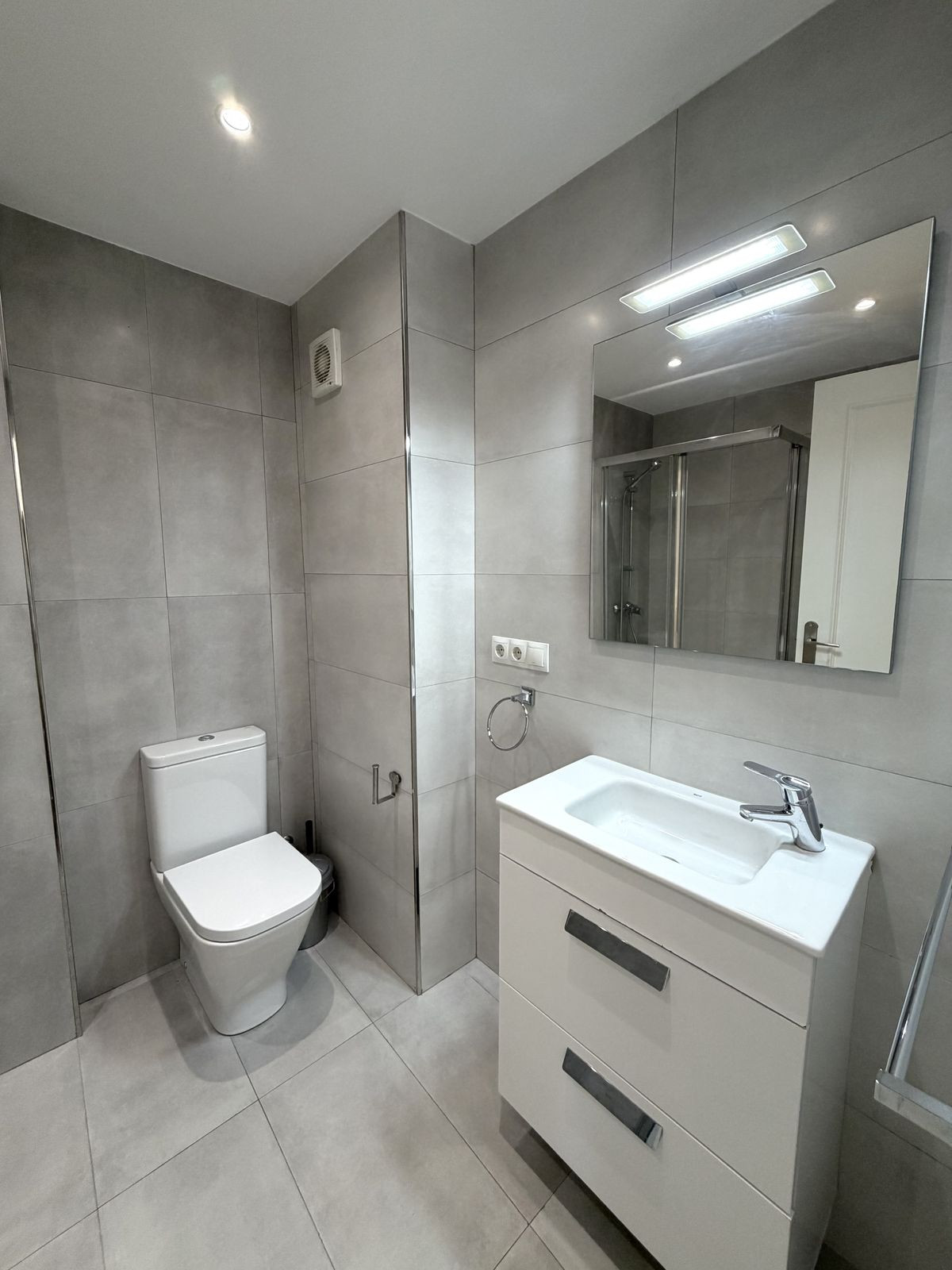 Appartement te koop in Benalmadena Costa | 3 slaapkamers H5364145